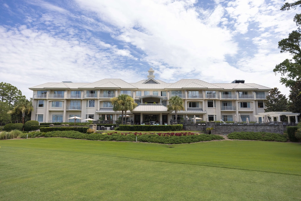 The Inn And Club At Harbour Town 47/50