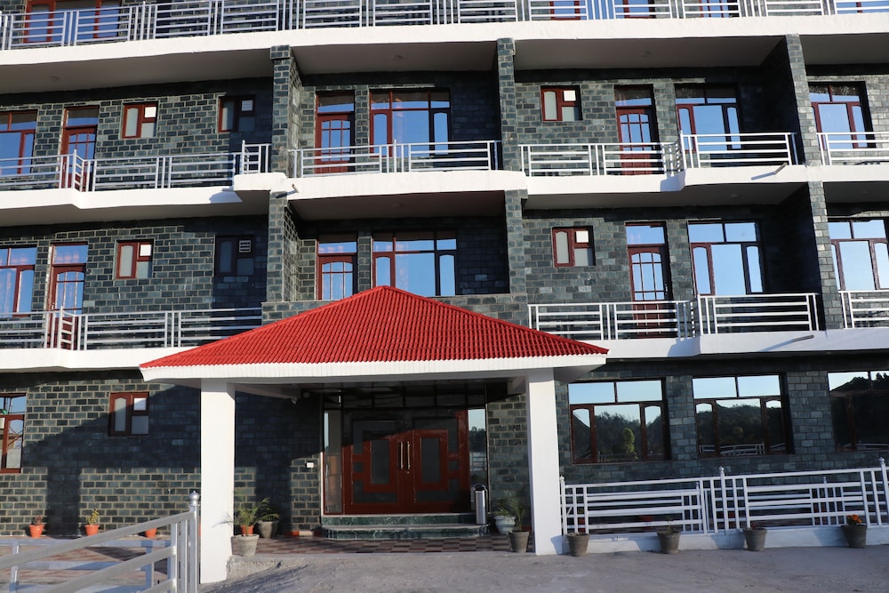 Hotel Ashiana Palampur 1/26