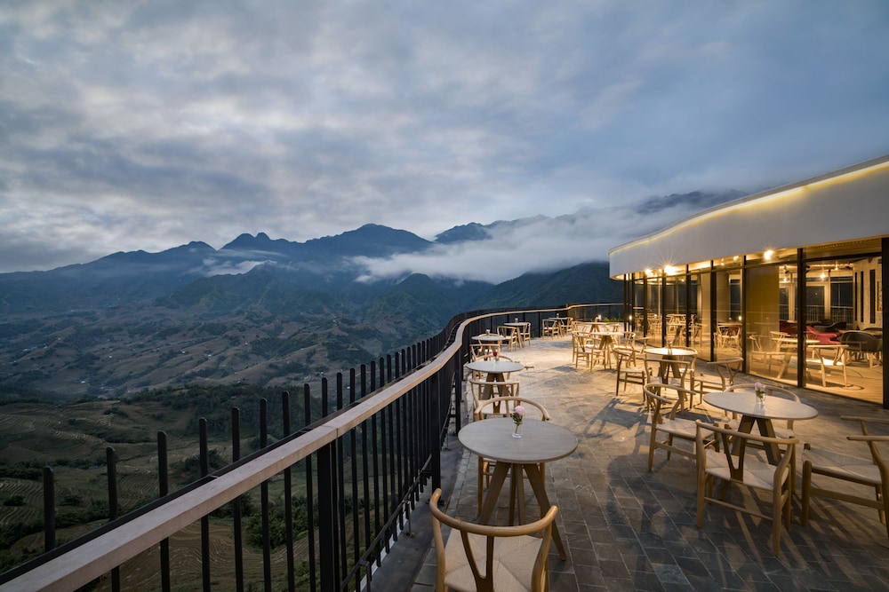 Pao S Sapa Leisure Hotel 7/73
