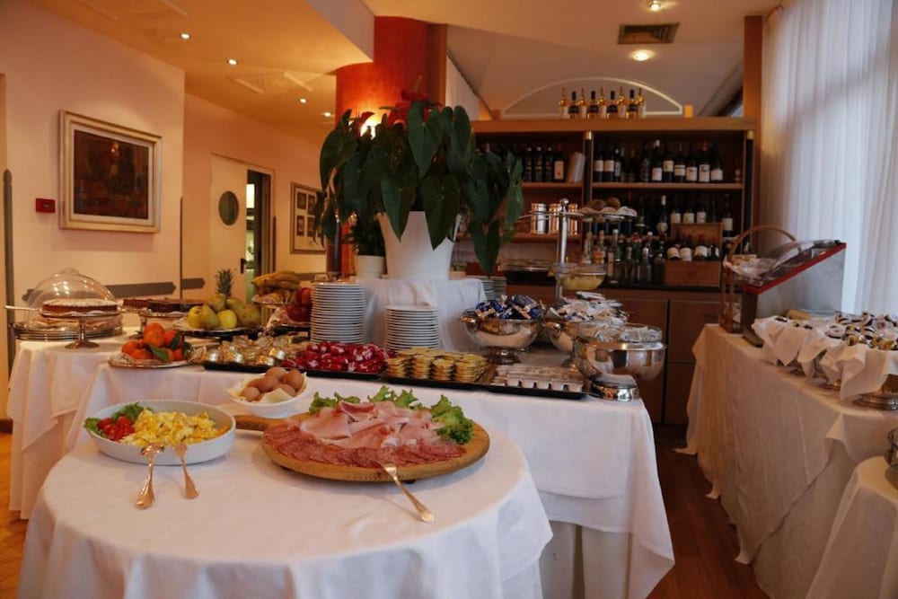 Hotel Greif Maria Theresia 64/78