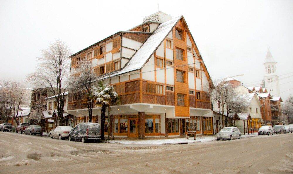 Tunqueley Hotel 1/62