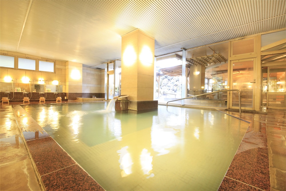 Hotel Isobe Garden 11/28