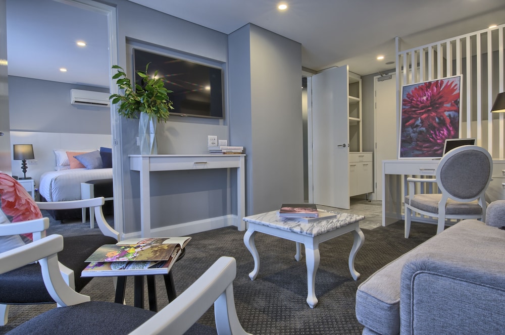 Canberra Rex Hotel 36/67