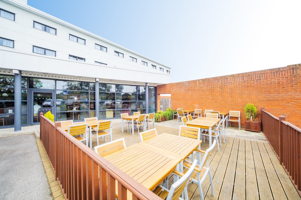 Holiday Inn Express Folkestone Channel Tunnel 5/64
