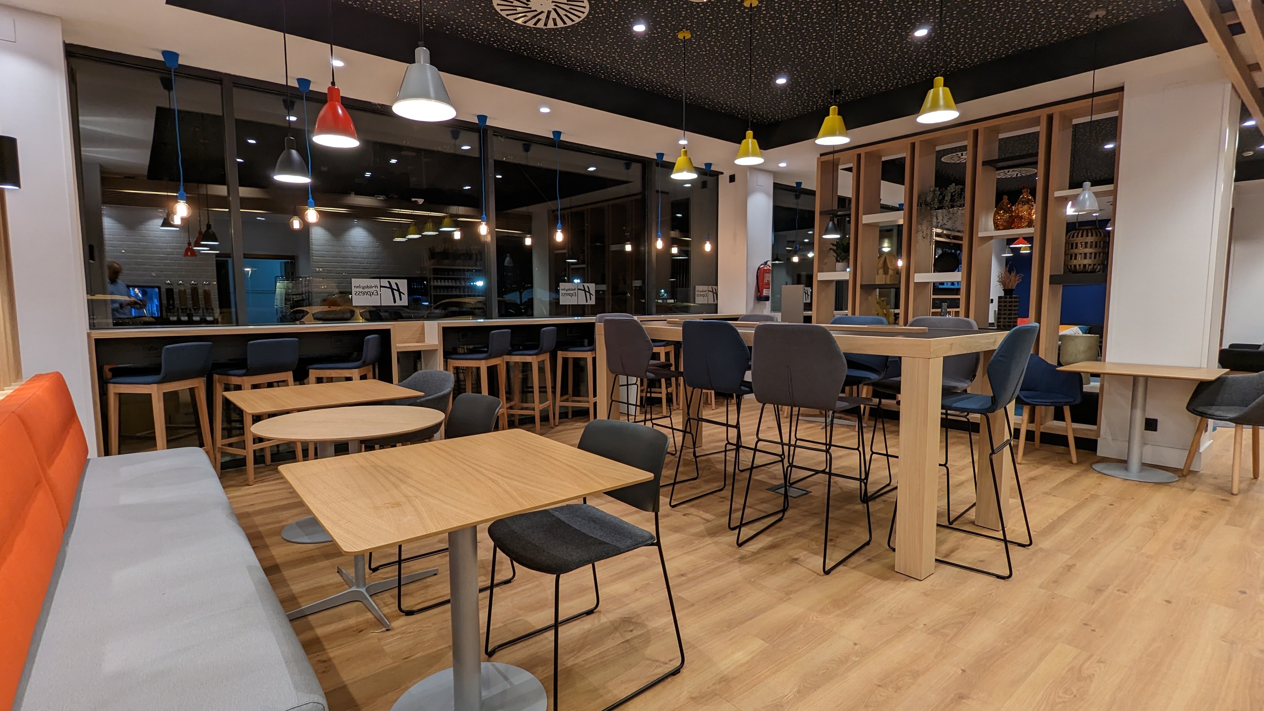 Holiday Inn Express Bilbao 35/56
