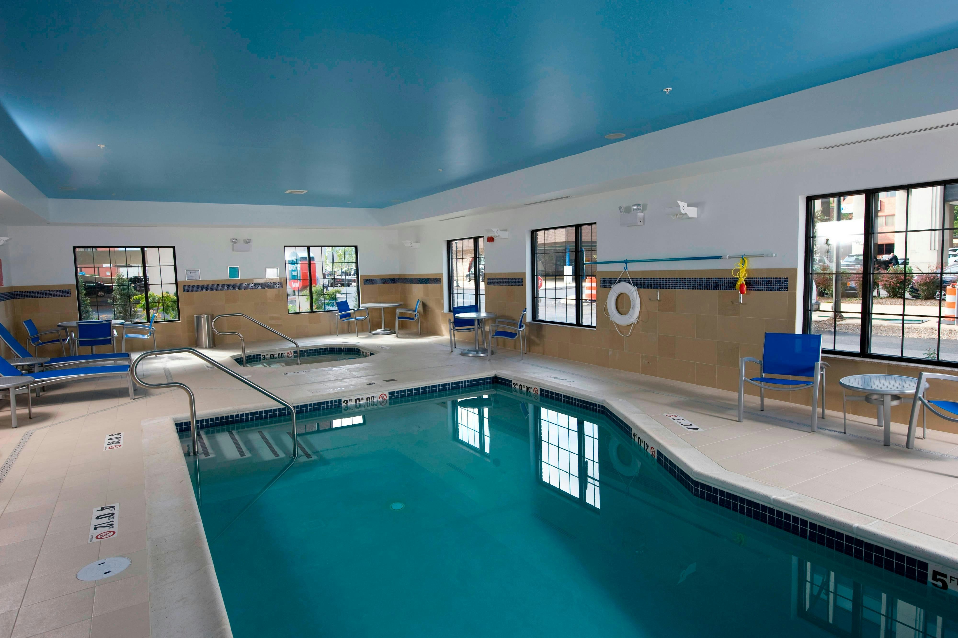 TownePlace Suites Williamsport 2/2