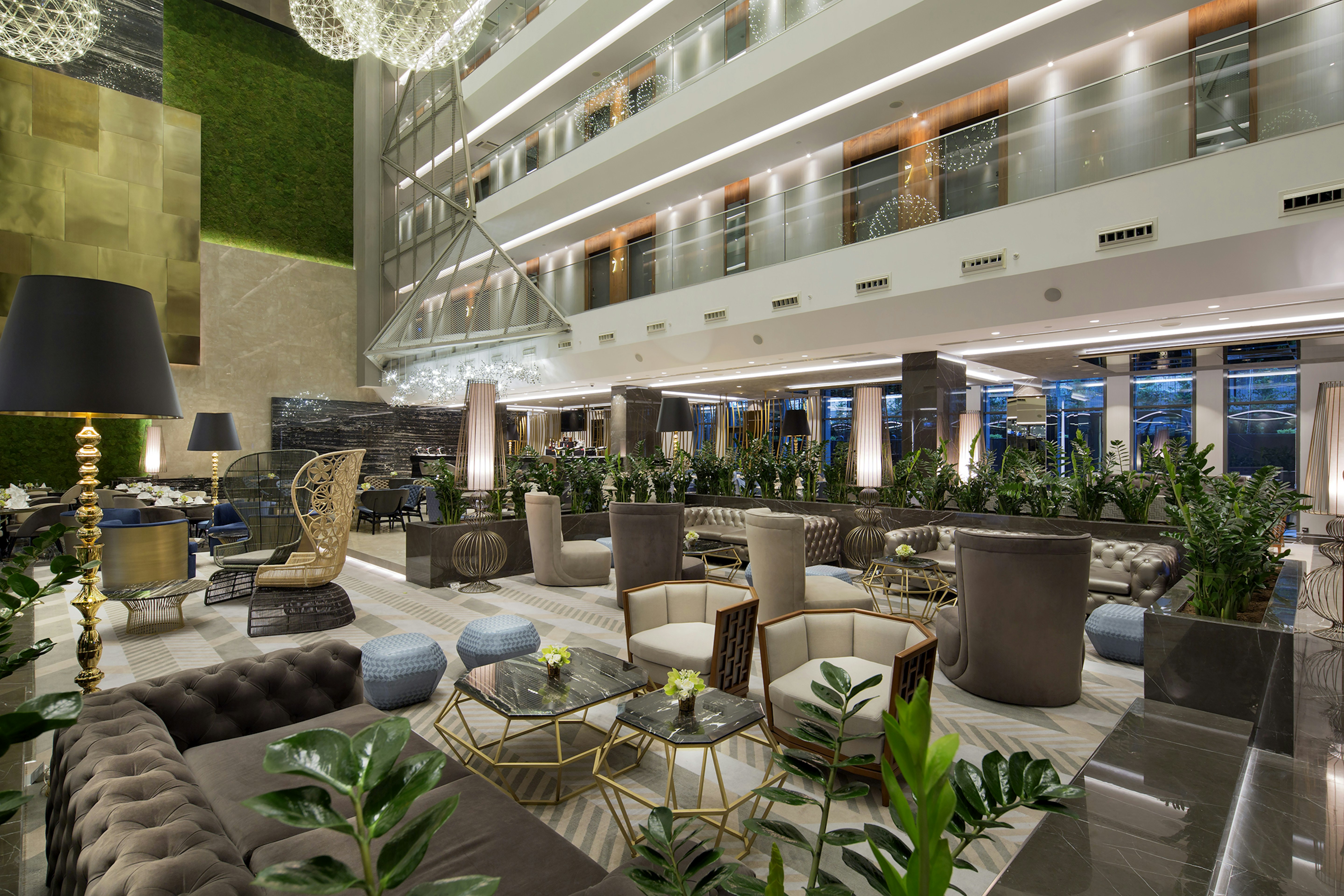 Doubletree By Hilton Istanbul Piyalepasa 47/82
