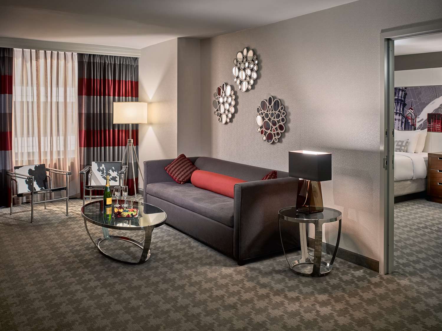 Sonesta Philadelphia Rittenhouse Square 9/30