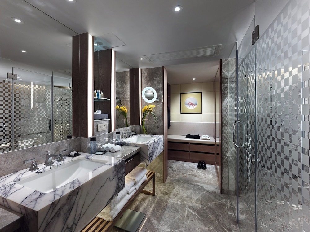 Victoria, Suite, Twin Beds, Harbour View