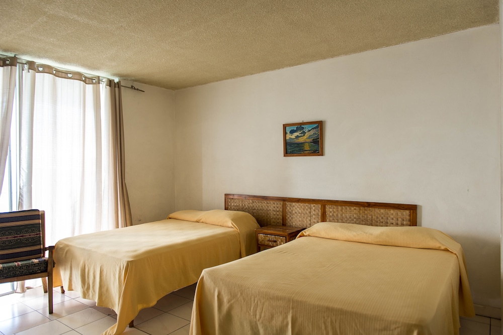 Montego Bay Club Beach Resort 23/50