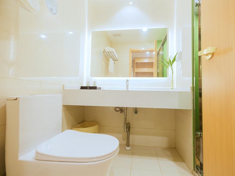 GreenTree Inn Haining Chang an University Town 25/26