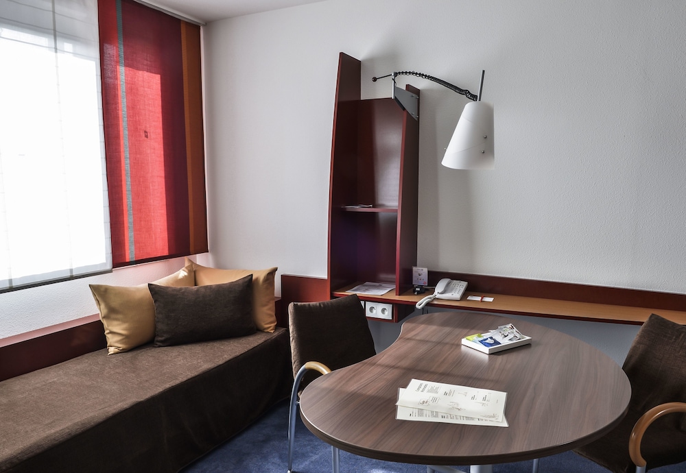 Novotel Suites Reims Centre 26/66