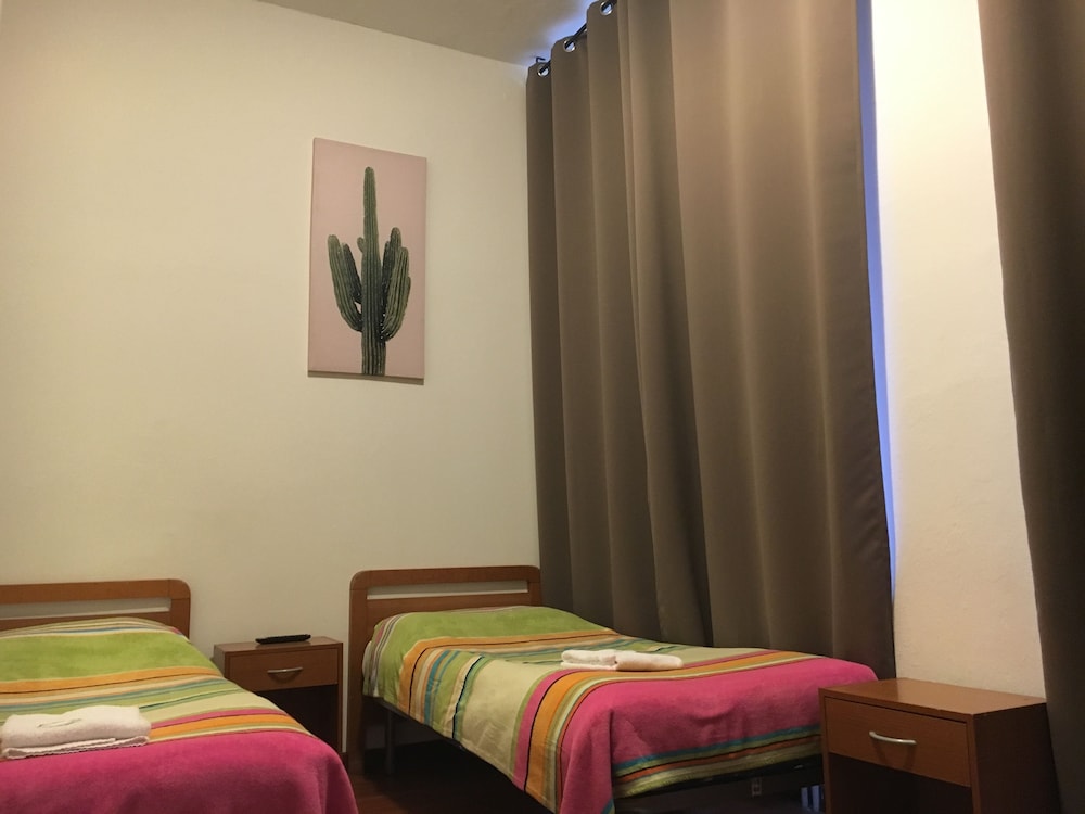 Hotel Brivio 8/39