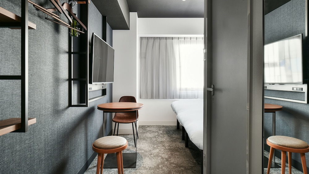 Vessel Inn Namba 29/50