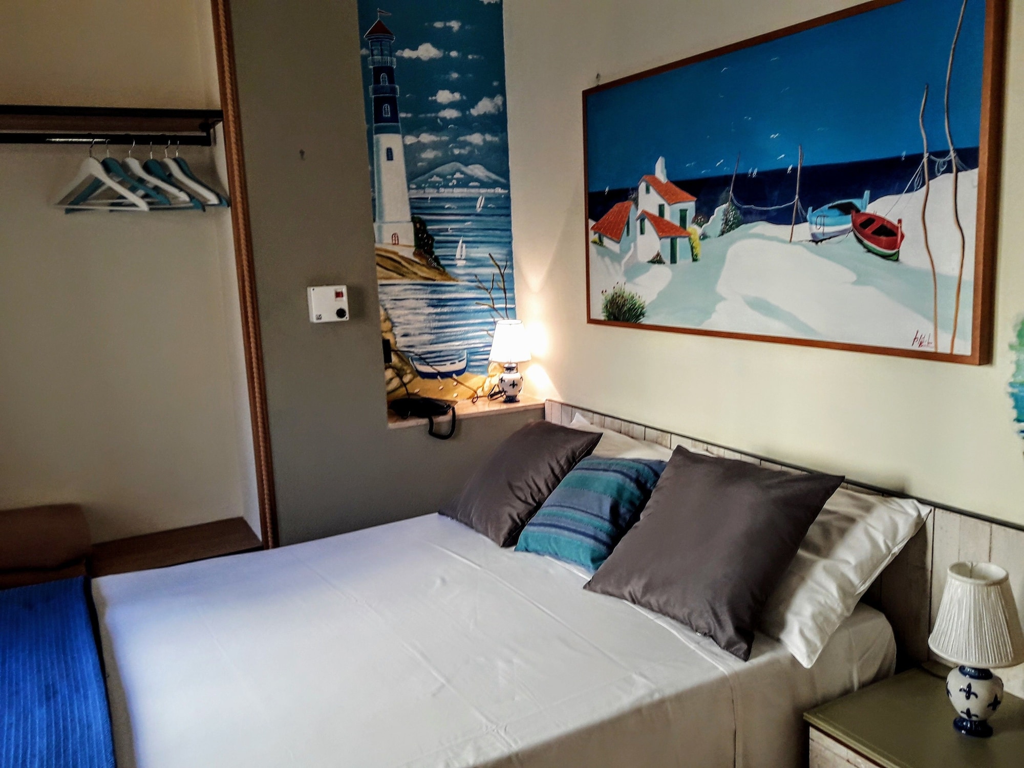 Economy, French Bed، Hotel Europeo 3/6