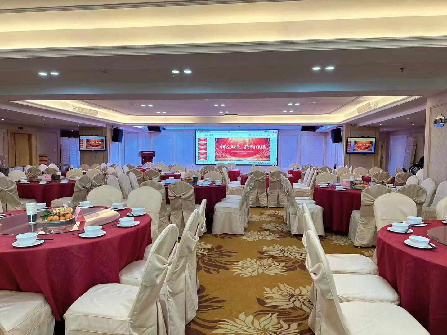 Vienna International Hotel (Shenzhen Pinghu Metro Station) 26/34