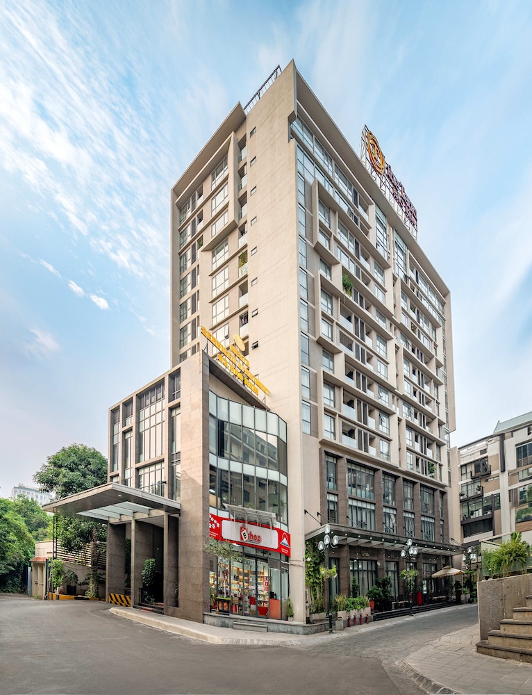 Nesta Hotel & Spa 36/39