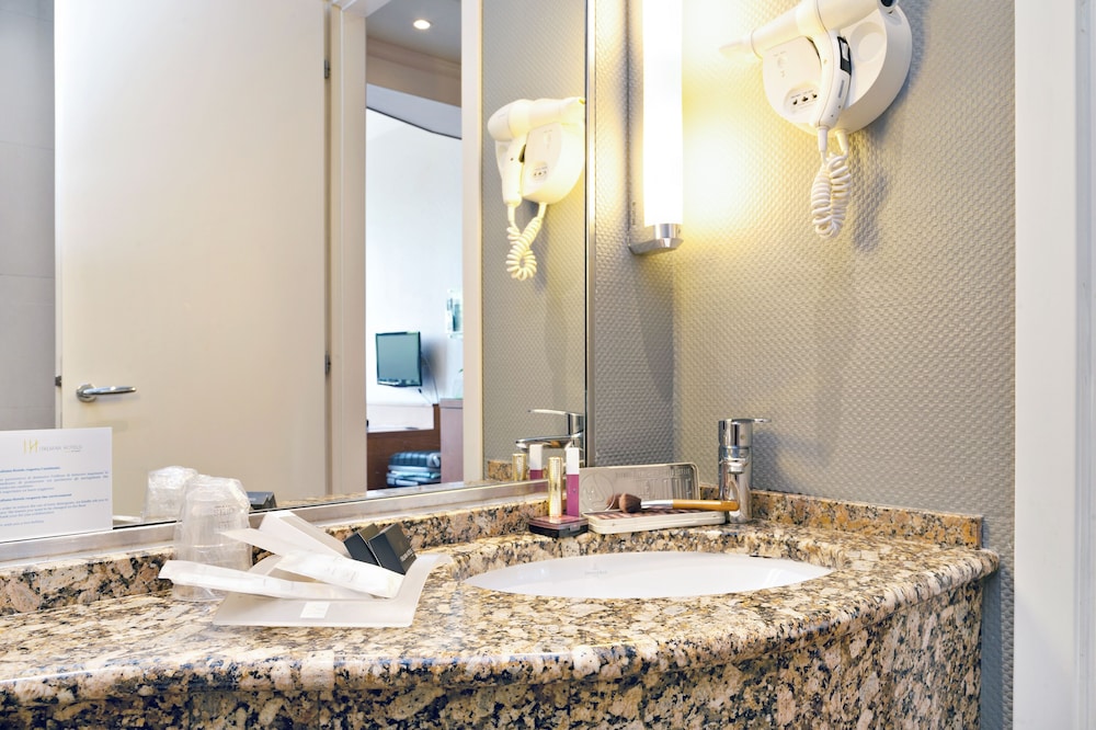Italiana Hotels Florence 37/71
