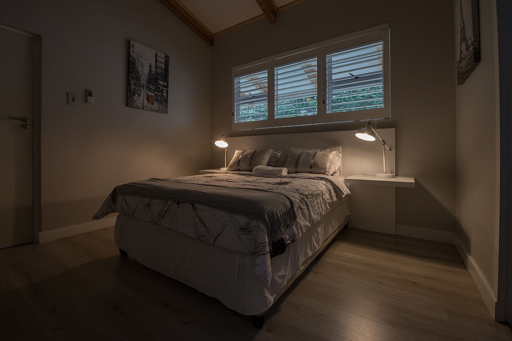 Umhlanga Lodge - Adults Only 4/43