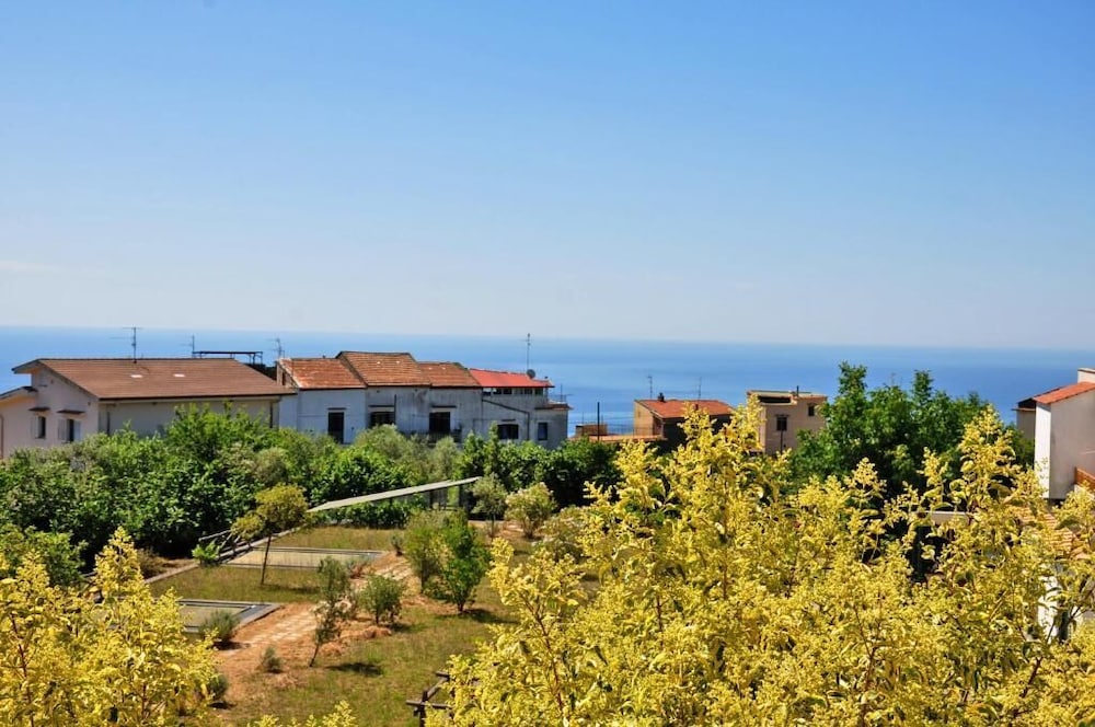 Hotel Villa Fernanda 24/30