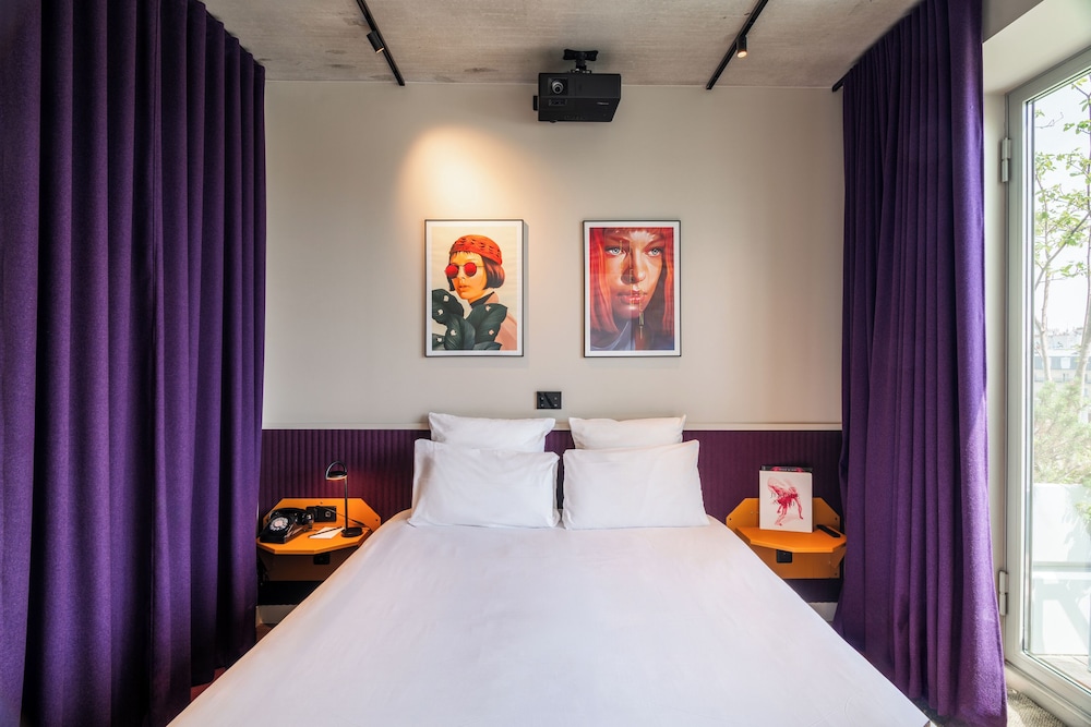 mk2 Hotel Paradiso Nation 6/46