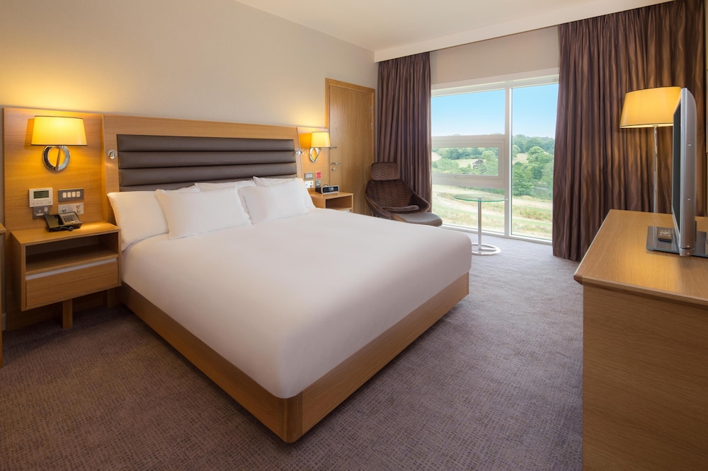 غرفة بسرير كينج، Hilton At St Georges Park Burton upon Trent 2/6