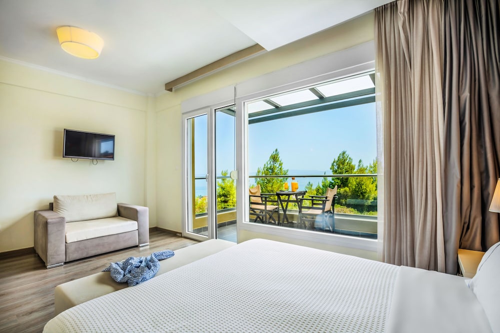 Sunny Villas And Spa 10/50