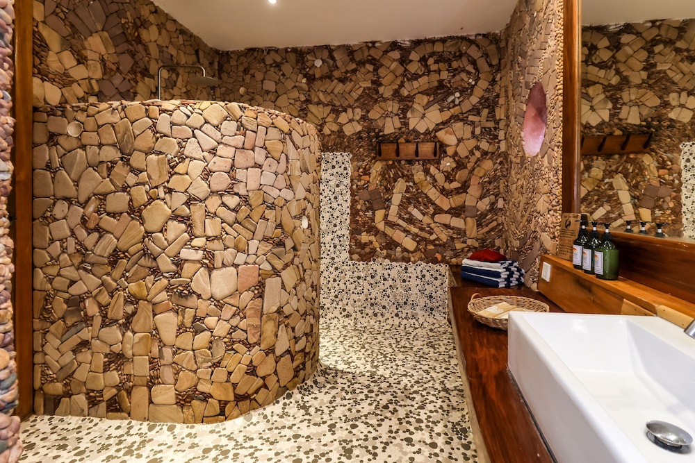 فيلا بأربعة أسرّة وسريرين كينج بـ3 غرف نوم، Veranda Natural Resort 5/7