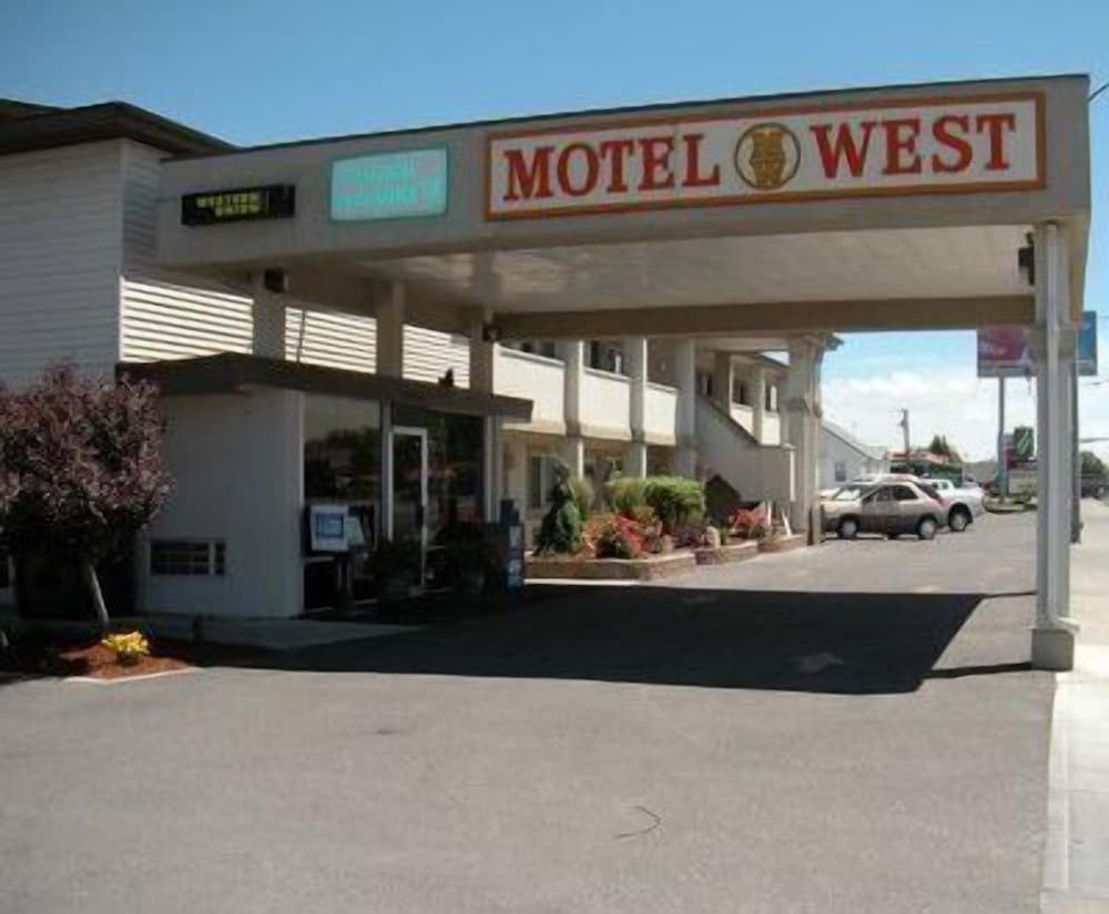 Motel West 56/58