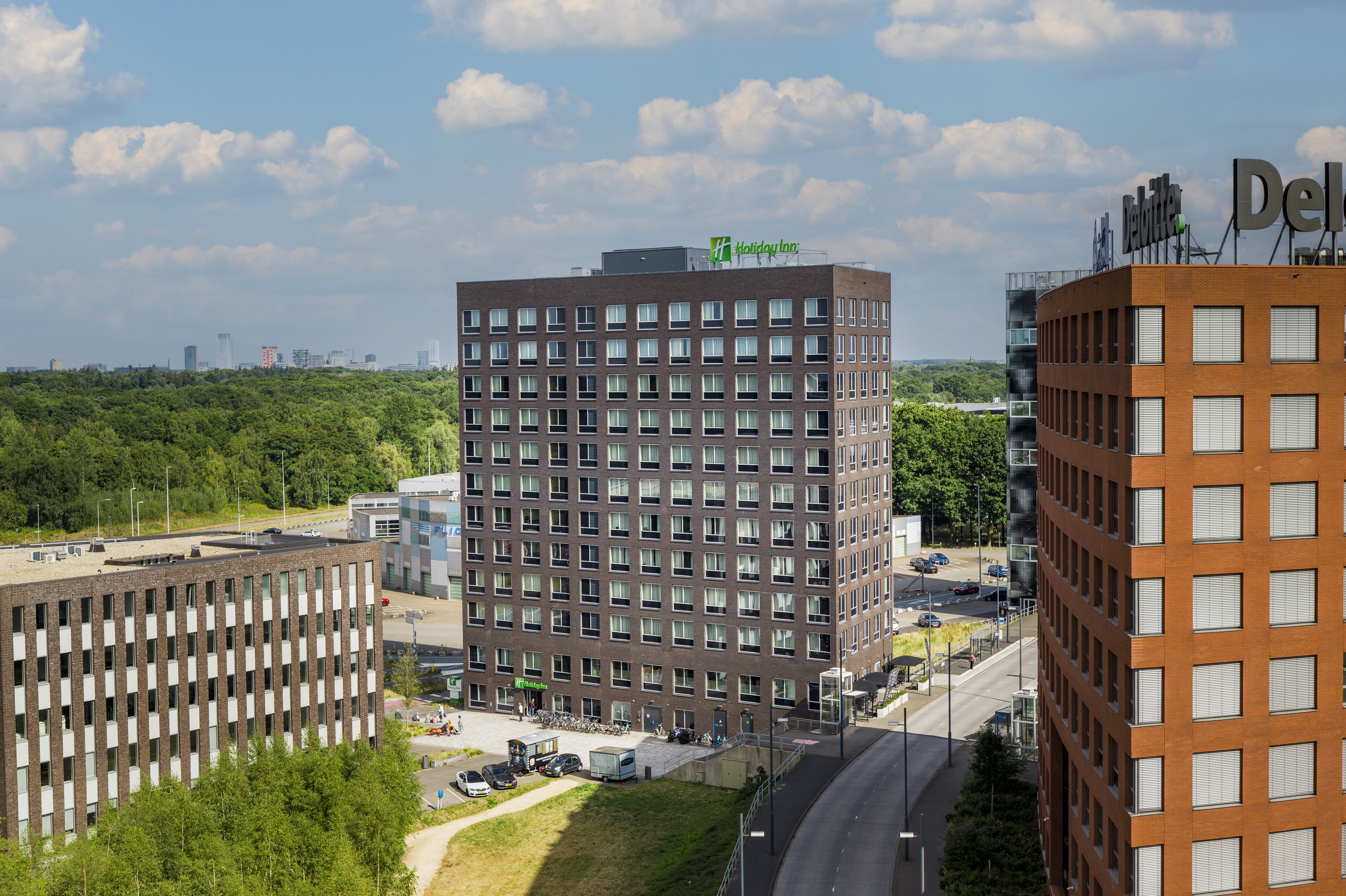 Holiday Inn Eindhoven Airport 4/50