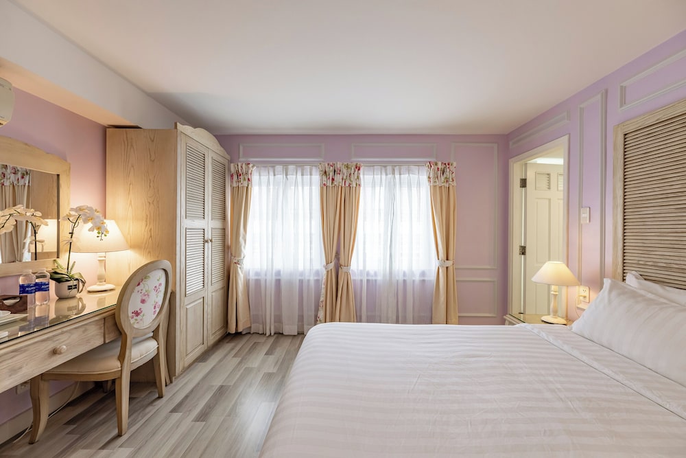 Hotel L Odeon Phu My Hung 22/46