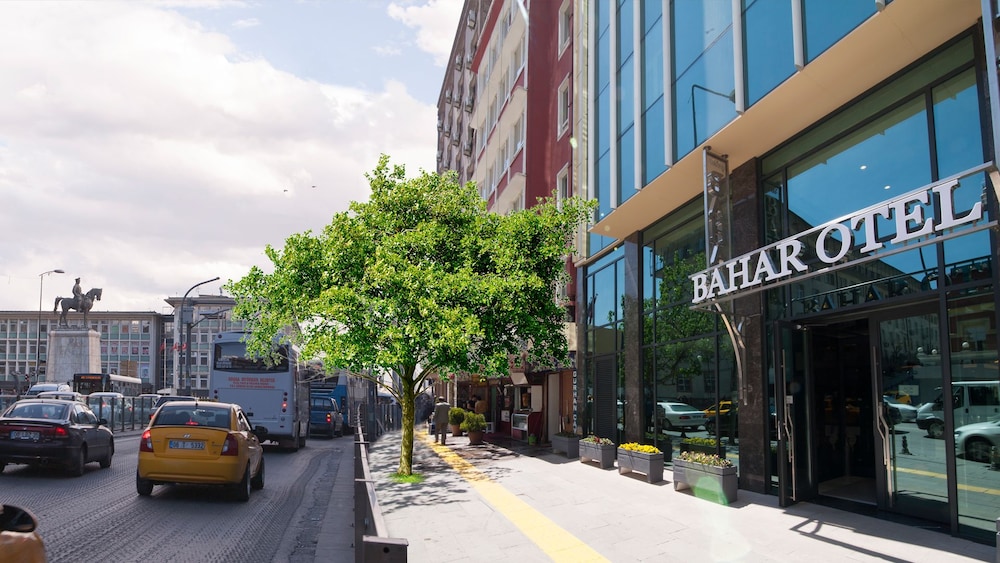 Yeni Bahar Otel 36/40