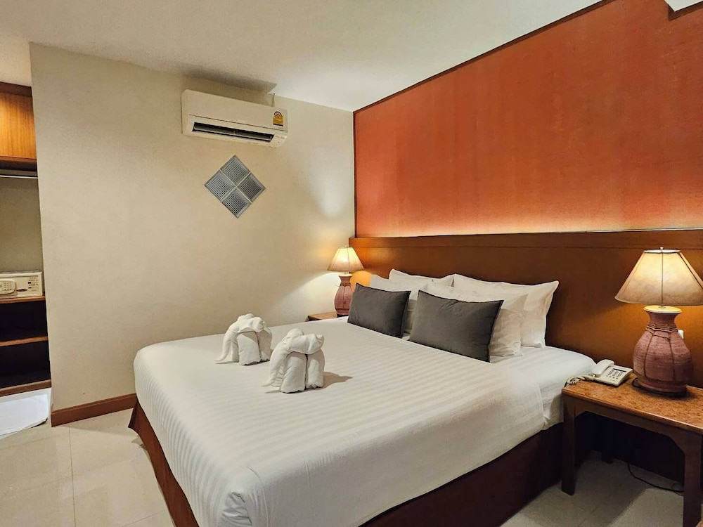 ORCHID RESORTEL 28/65