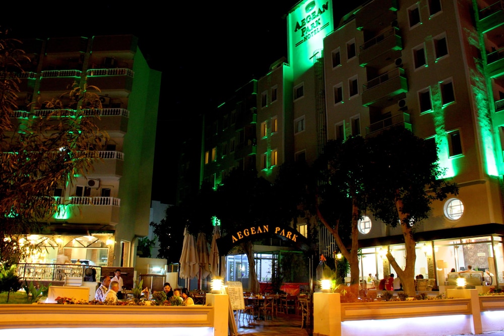 AEGEAN PARK HOTEL 6/40