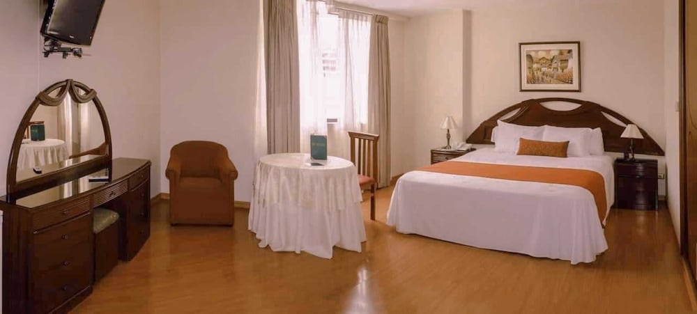 MIRAFLORES COLON HOTEL 19/31