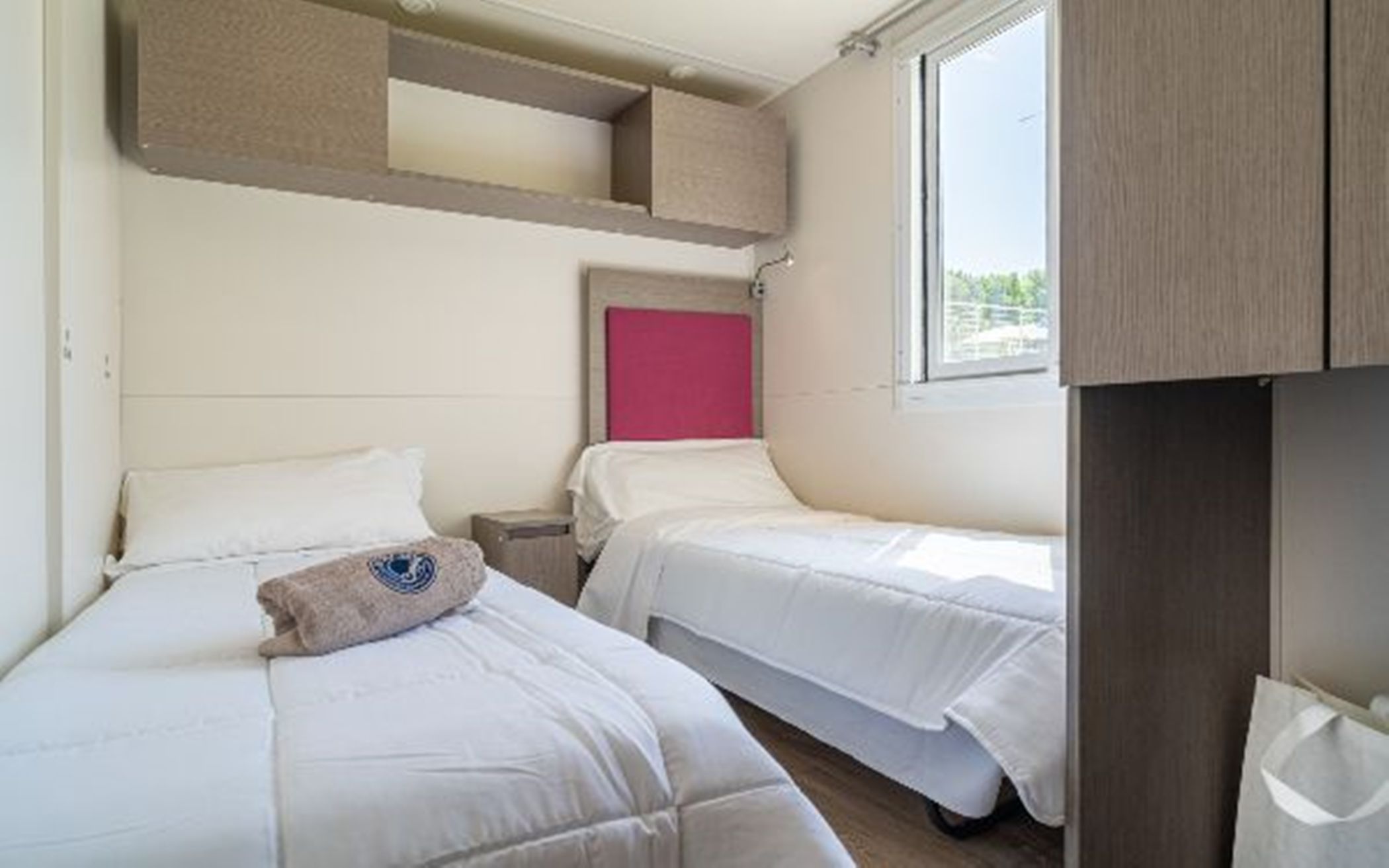 Comfort, Lodge