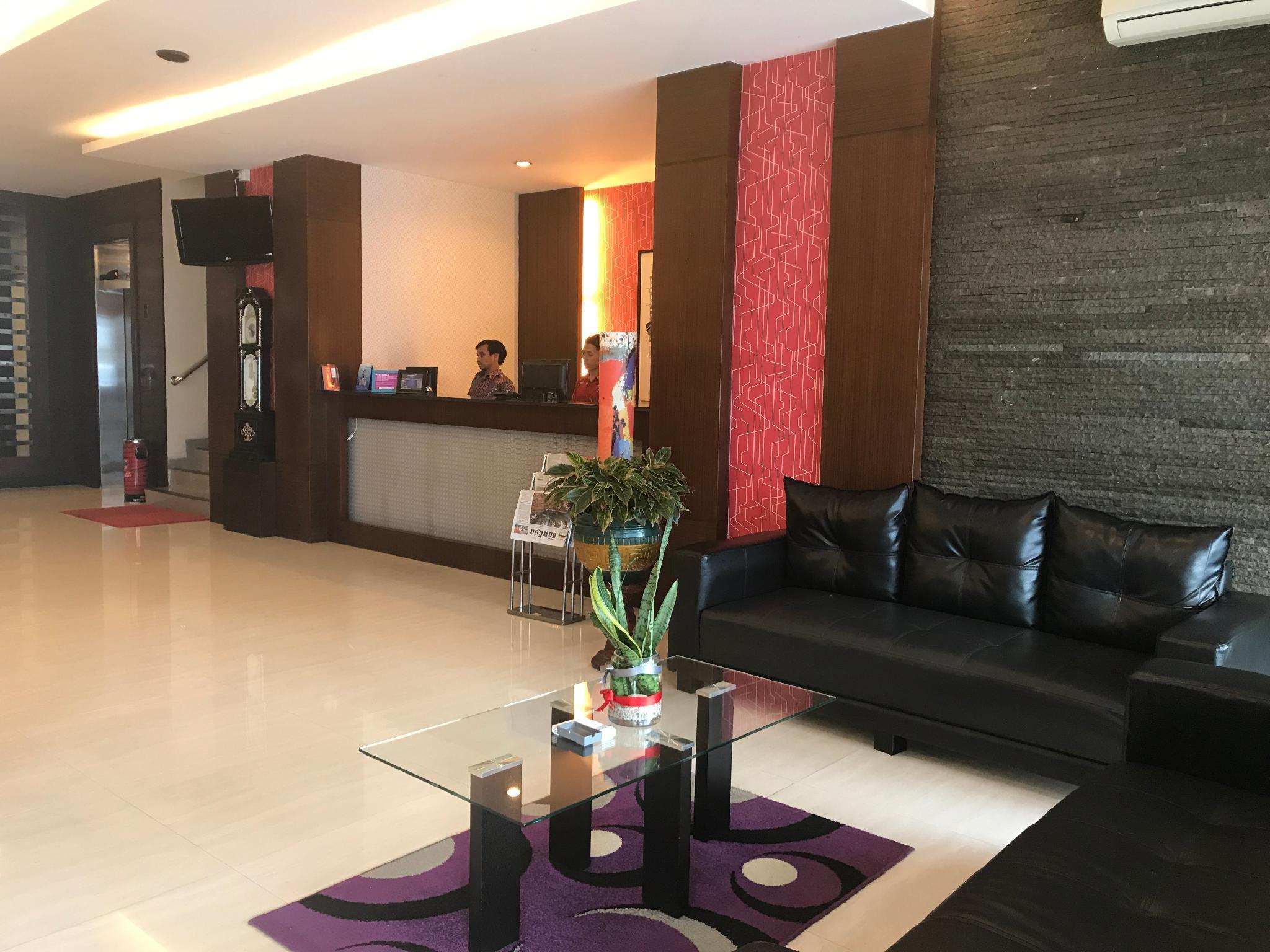Grand Mega Hotel 19/26
