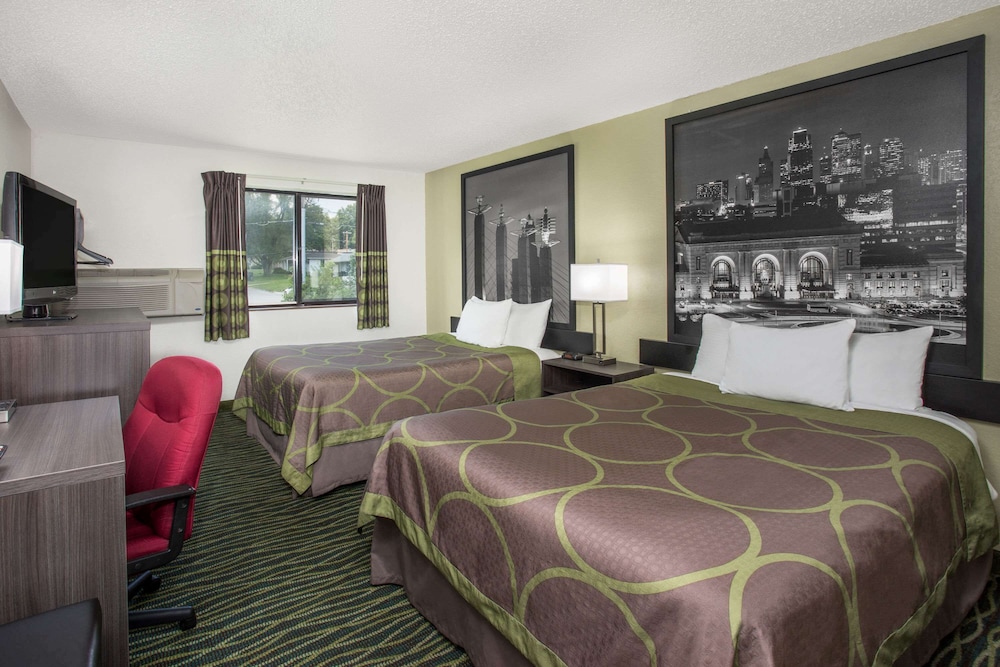 Super 8 By Wyndham Independence Kansas City 29/55