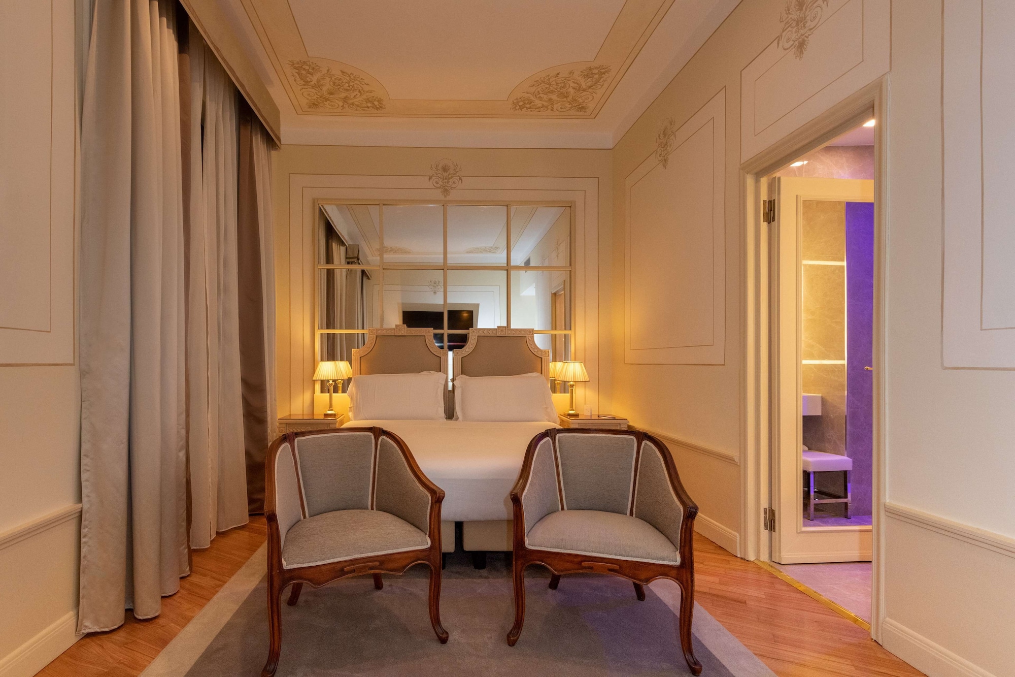 غرفة بريميوم، Radisson Blu Ghr Hotel Rome 4/6