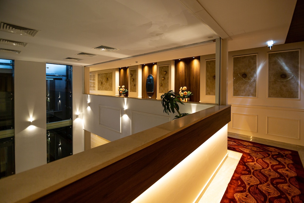 Leonardo Boutique Hotel Larnaca 40/62