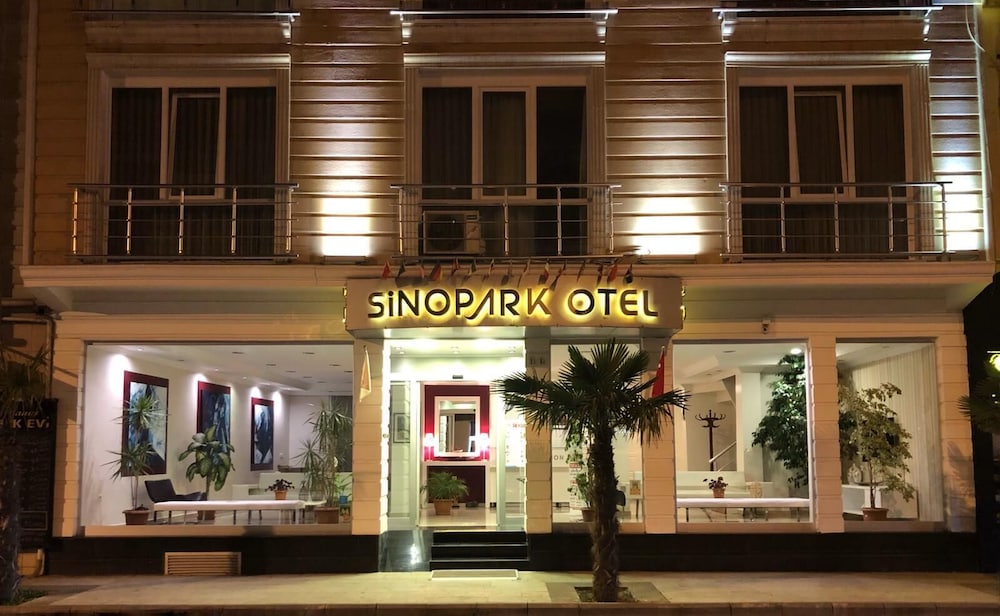 Sinopark Hotel 5/51