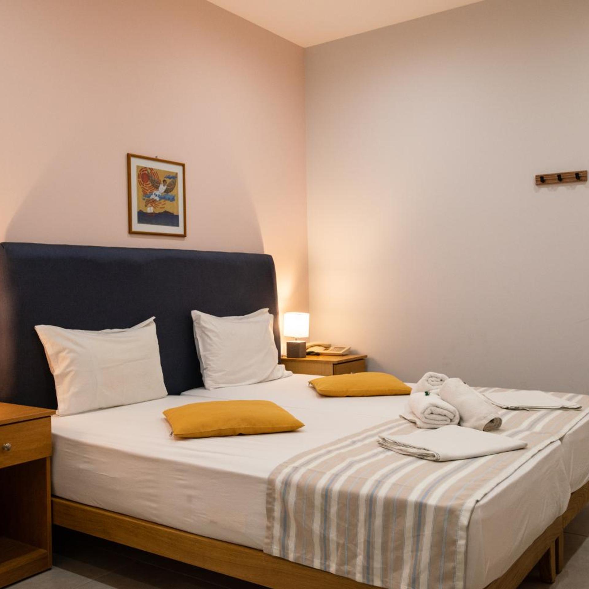 Neos Ikaros Hotel 7/38