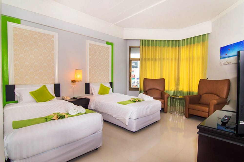 Asawann Hotel 21/68