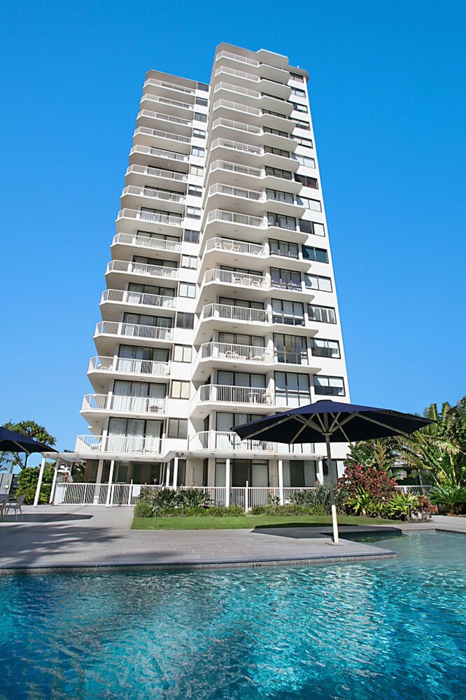 Boulevard Towers 7/59