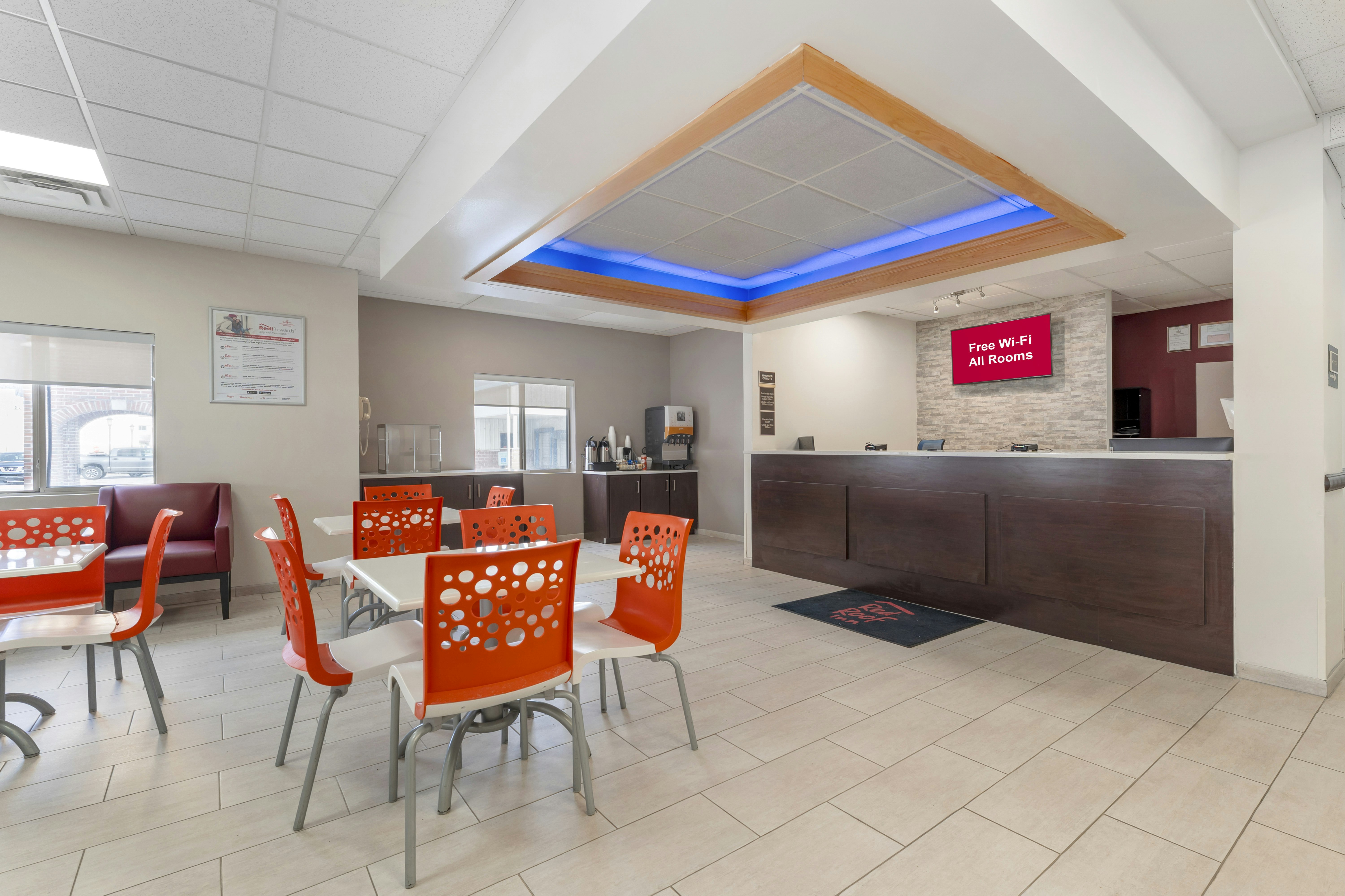 Red Roof Inn Johnstown 24/27