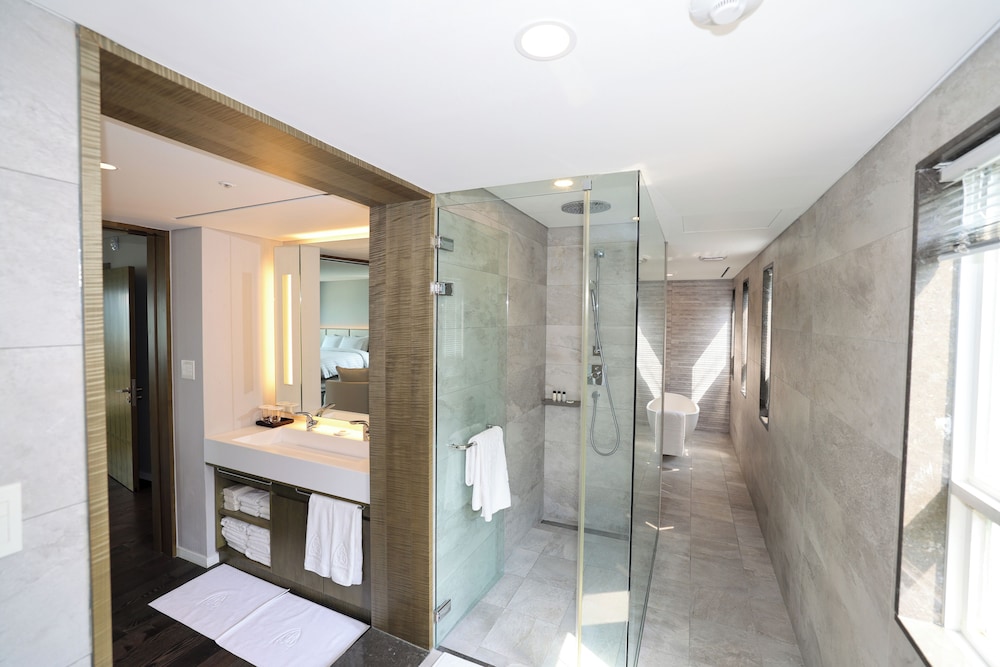 جناح بسرير كينج، La Vie Dor Hotel and Resort, Trademark Collection by Wyndham 9/9