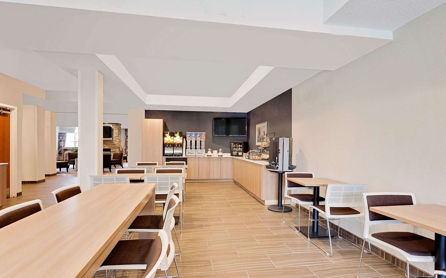 Microtel Inn & Suites by Wyndham Middletown 4/9