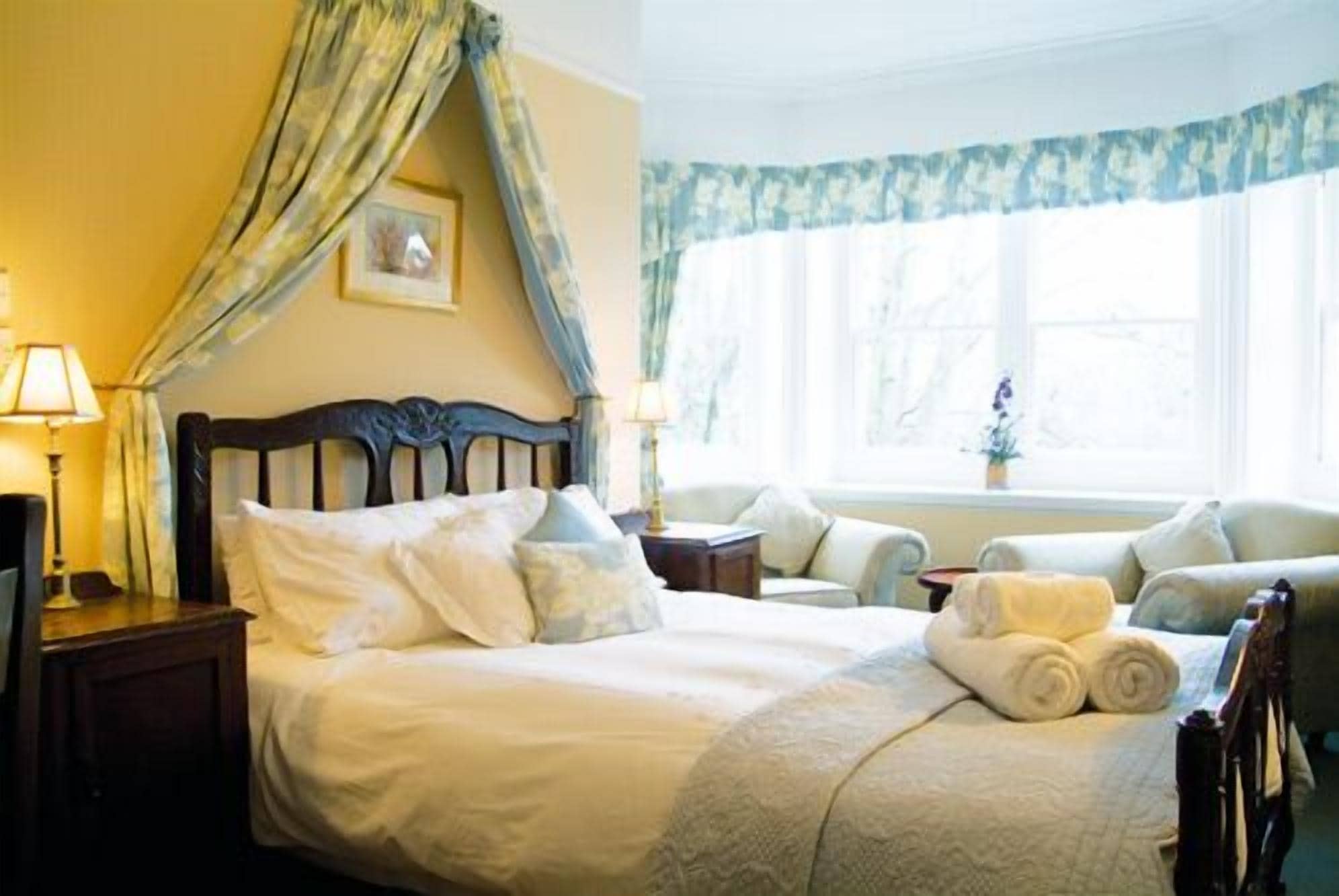 Swan, Superior, Double Bed