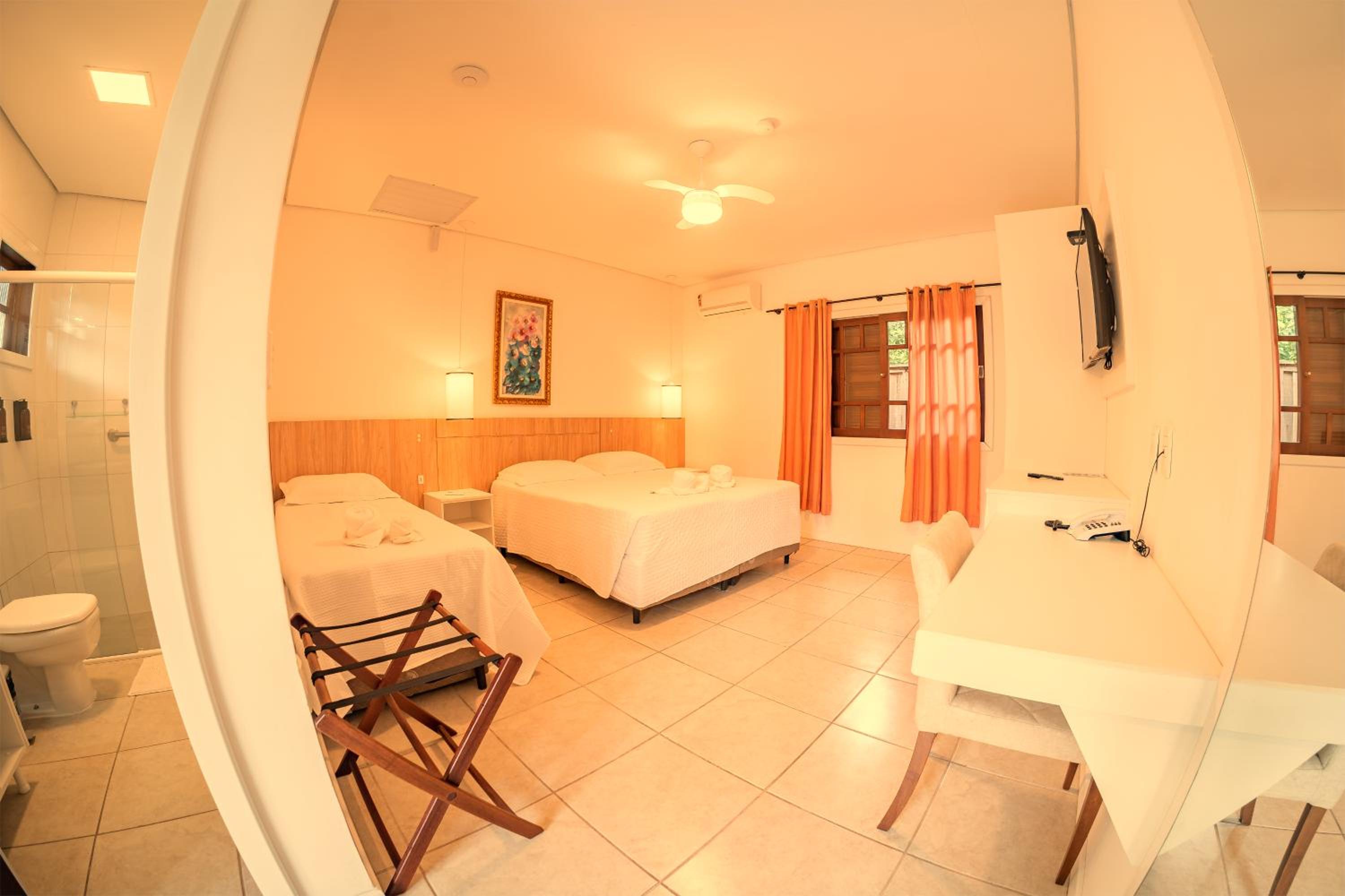 Cabanas Termas Hotel 3/42