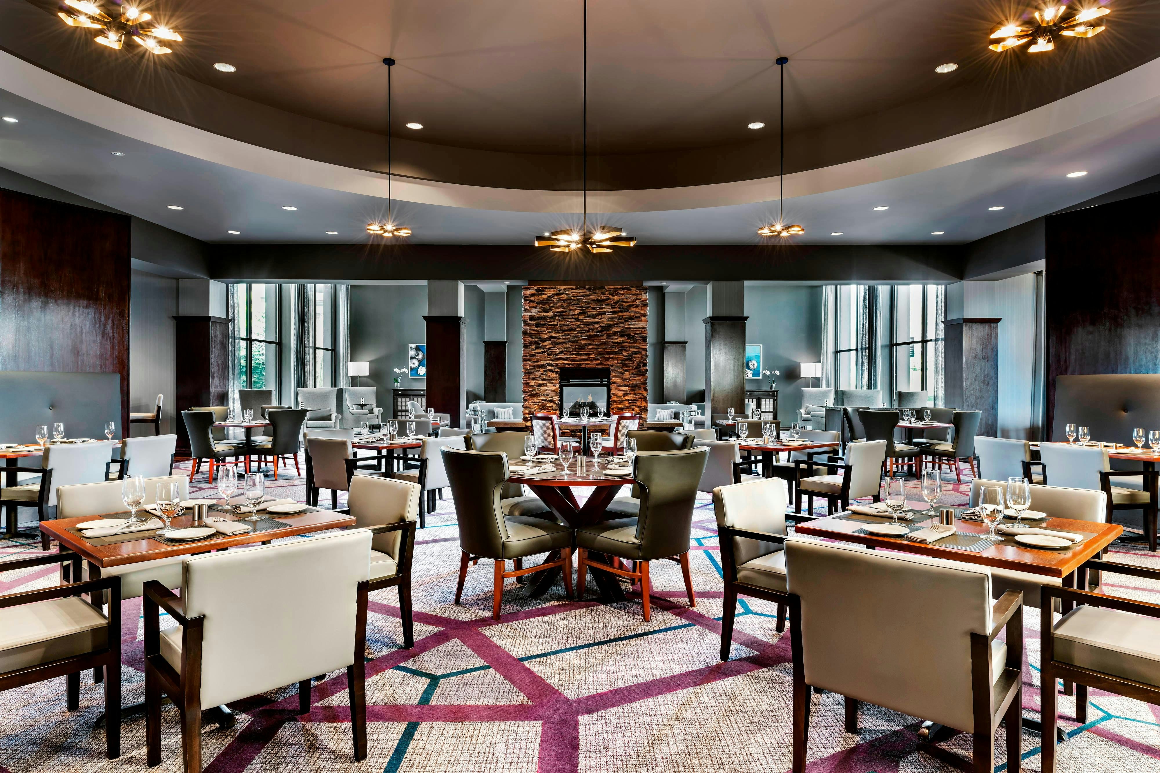 Sheraton Toronto Airport Hotel And Conference Center 7/12
